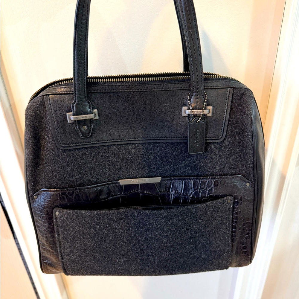 Leather coach hand bag